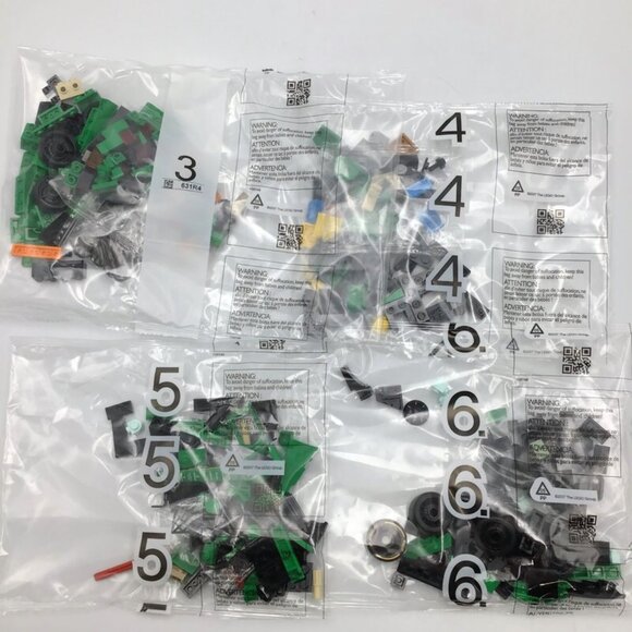 LEGO Speed Champions 76925 Aston Martin Vantage Safety Car & AMR23 Partly Built - Picture 6 of 10